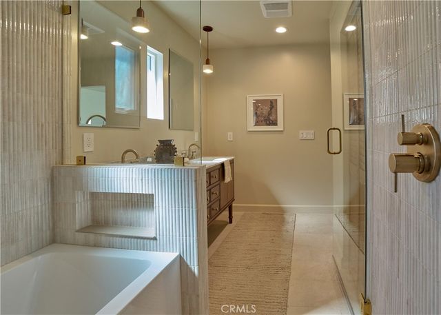 721 Palm Drive, Glendale, CA 91202