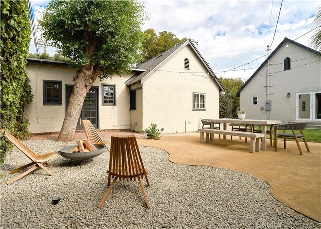 721 Palm Drive, Glendale, CA 91202