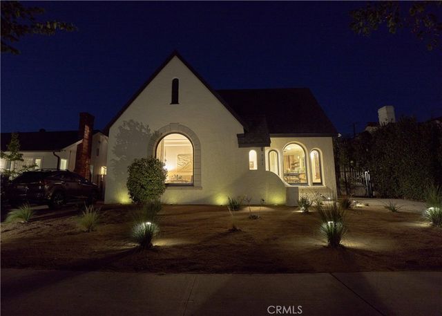 721 Palm Drive, Glendale, CA 91202