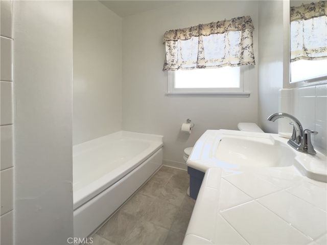 14008 Cornuta, Bellflower, CA 90706