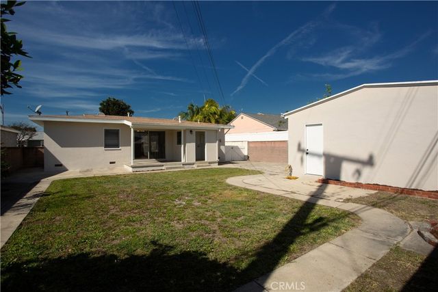 14008 Cornuta, Bellflower, CA 90706