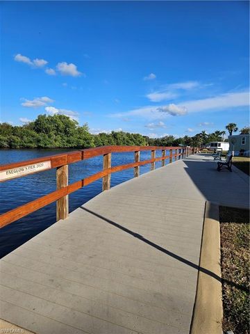 5558 Palm Beach BLVD 105, Fort Myers, FL 33905