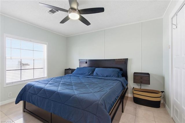 5558 Palm Beach BLVD 105, Fort Myers, FL 33905