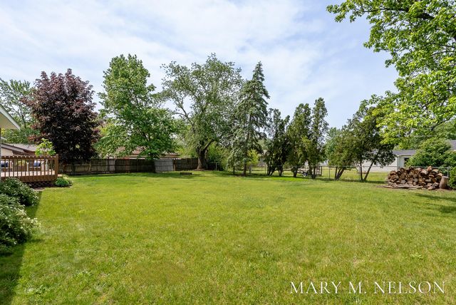 4146 Sandy Drive, Dorr Twp, MI 49323