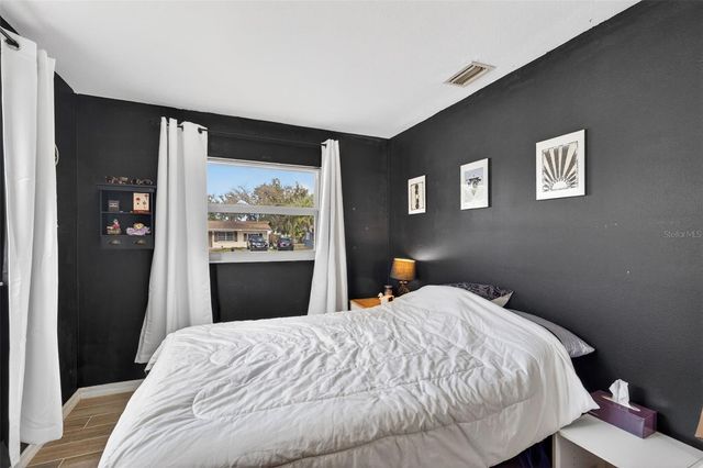 4946 BROOKMEADE DRIVE, Sarasota, FL 34232