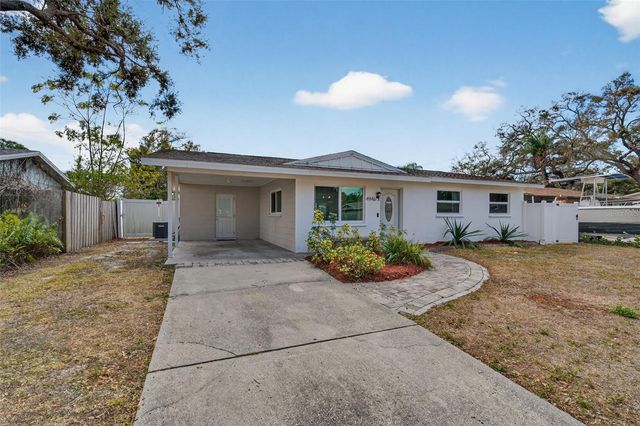 4946 BROOKMEADE DRIVE, Sarasota, FL 34232