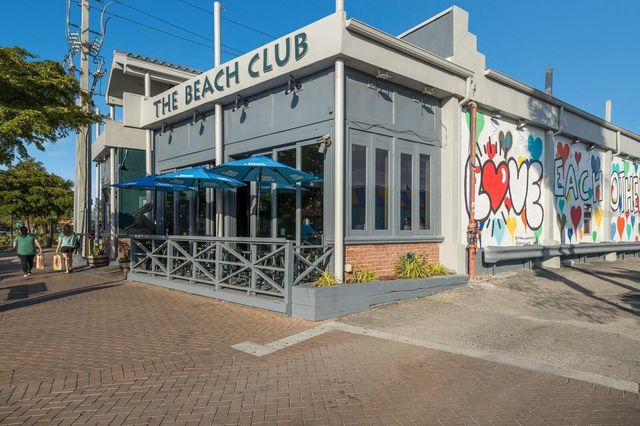 4946 BROOKMEADE DRIVE, Sarasota, FL 34232