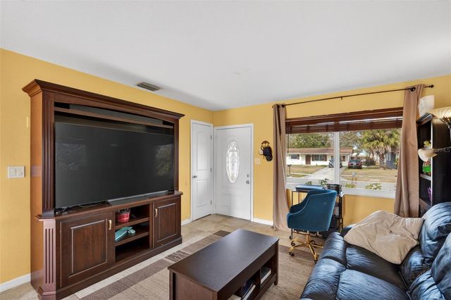 4946 BROOKMEADE DRIVE, Sarasota, FL 34232