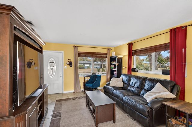 4946 BROOKMEADE DRIVE, Sarasota, FL 34232