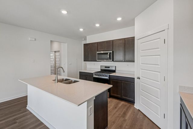 2562 skye Drive, Pingree Grove, IL 60140