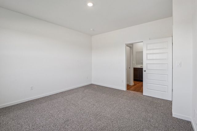 2562 skye Drive, Pingree Grove, IL 60140