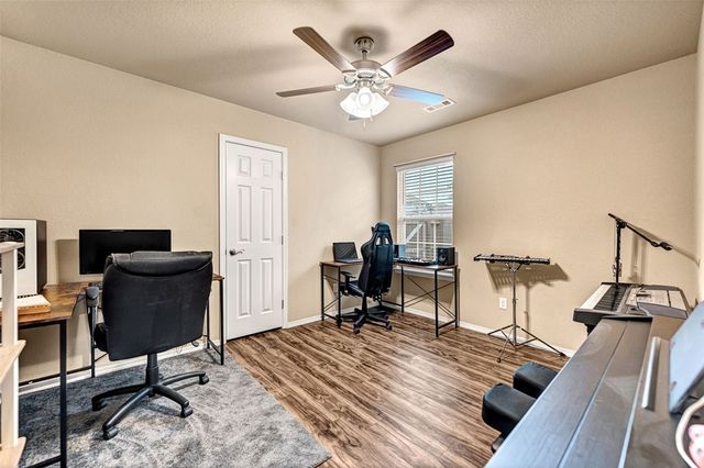 812 Vista Street, Gentry, AR 72734