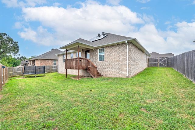 812 Vista Street, Gentry, AR 72734