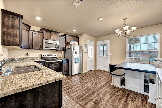 812 Vista Street, Gentry, AR 72734