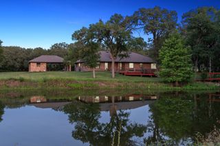 216 N Stovall Drive, Robinson, TX 76706