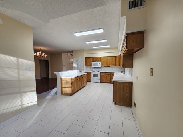 2413 Timber Ridge Lane, Flower Mound, TX 75028