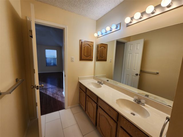 2413 Timber Ridge Lane, Flower Mound, TX 75028