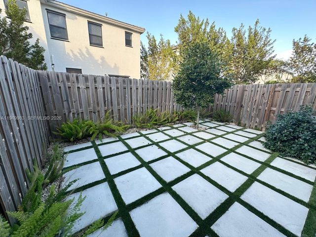 13403 SW 287th Ter, Homestead, FL 33033