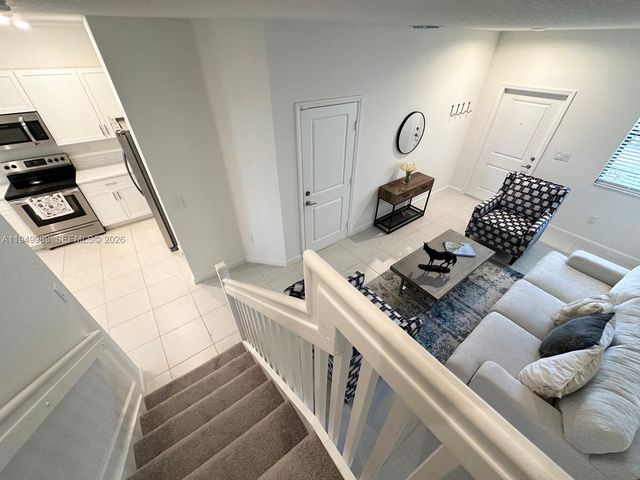 13403 SW 287th Ter, Homestead, FL 33033