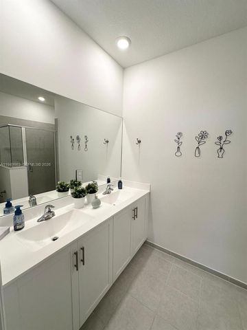 13403 SW 287th Ter, Homestead, FL 33033