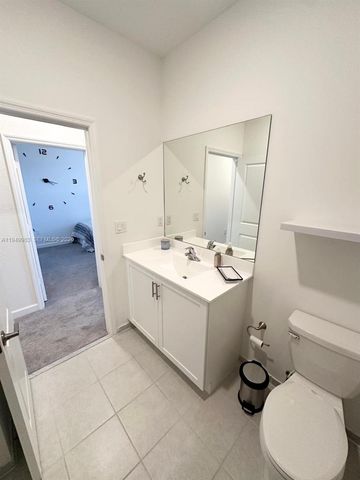 13403 SW 287th Ter, Homestead, FL 33033