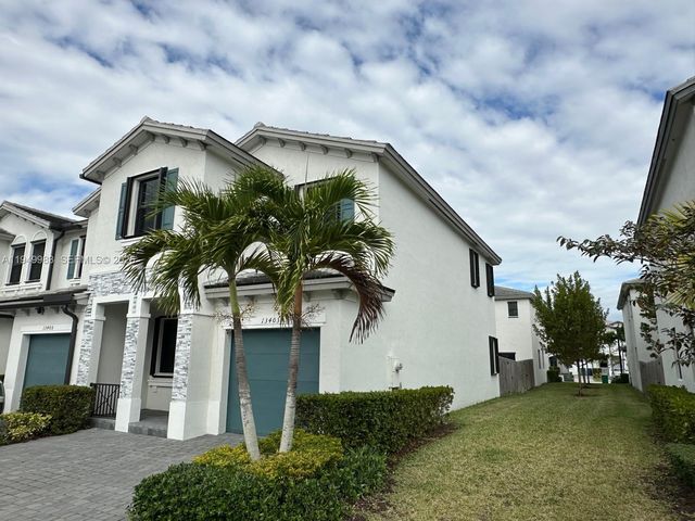 13403 SW 287th Ter, Homestead, FL 33033