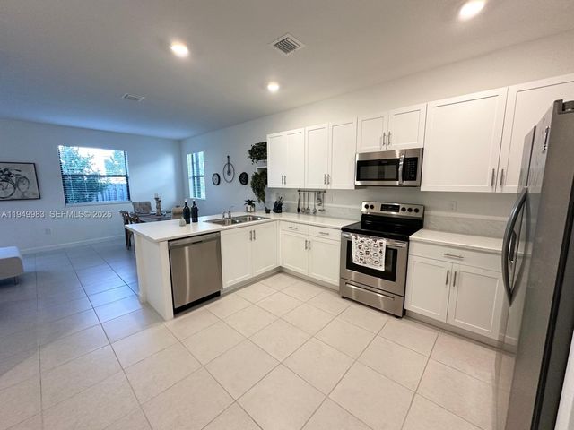 13403 SW 287th Ter, Homestead, FL 33033
