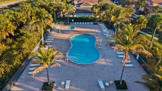 5536 SE Hammock Reserve Terrace, Hobe Sound, FL 33455