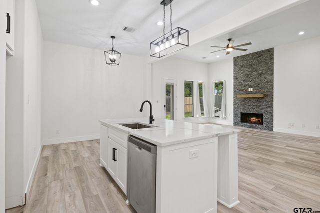 255 Kathryn's Ct, Mt Pleasant, TX 75455