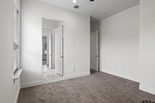 255 Kathryn's Ct, Mt Pleasant, TX 75455