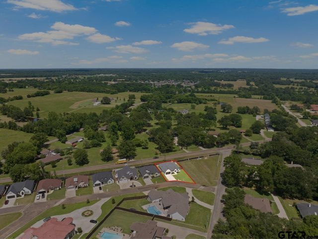 255 Kathryn's Ct, Mt Pleasant, TX 75455