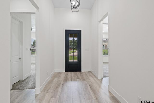 255 Kathryn's Ct, Mt Pleasant, TX 75455