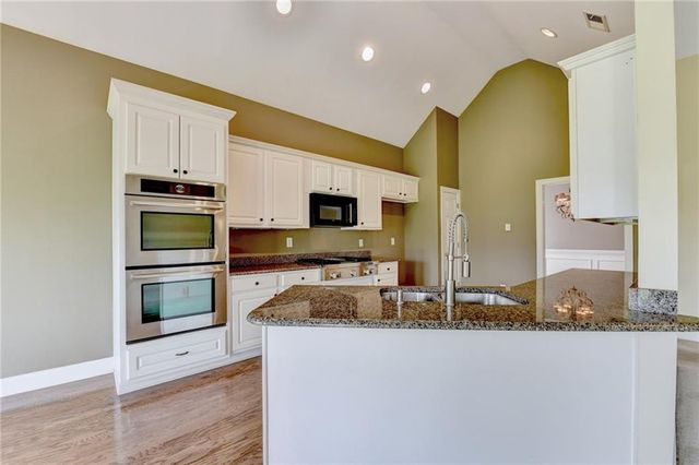 2095 Hickory Station Circle, Snellville, GA 30078