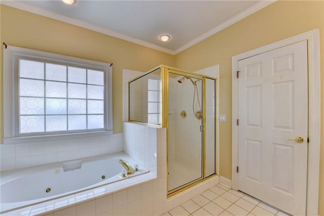 2095 Hickory Station Circle, Snellville, GA 30078