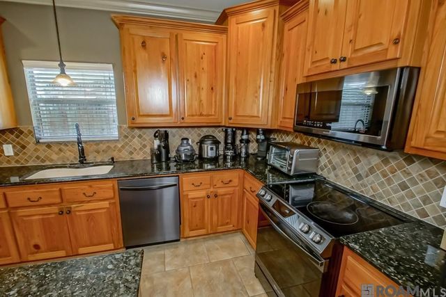13370 Brookcrest Ave, Walker, LA 70785
