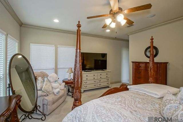 13370 Brookcrest Ave, Walker, LA 70785