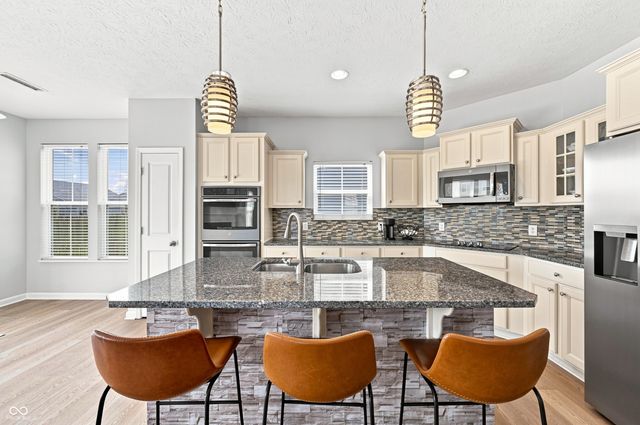 8347 Welder Place, Indianapolis, IN 46237