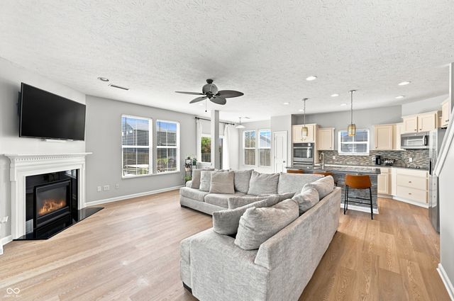 8347 Welder Place, Indianapolis, IN 46237
