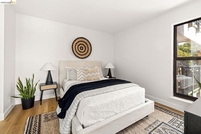 322 Hanover Ave 409, Oakland, CA 94606