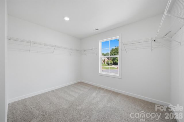 1147 10th Street Lane NW, Hickory, NC 28601