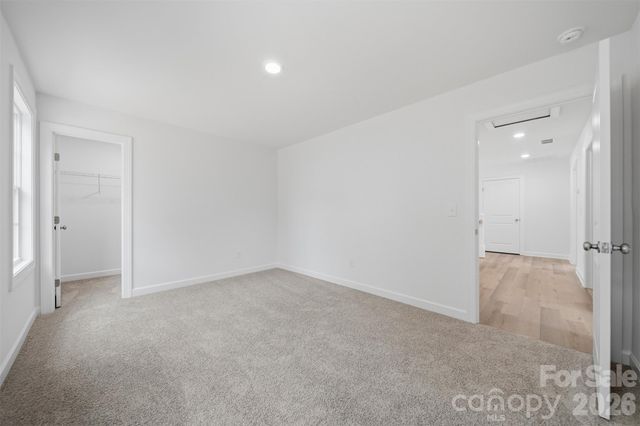 1147 10th Street Lane NW, Hickory, NC 28601