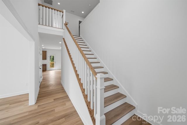 1147 10th Street Lane NW, Hickory, NC 28601