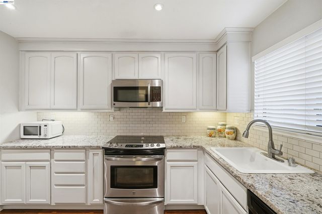 8985 Alcosta Blvd 162, San Ramon, CA 94583