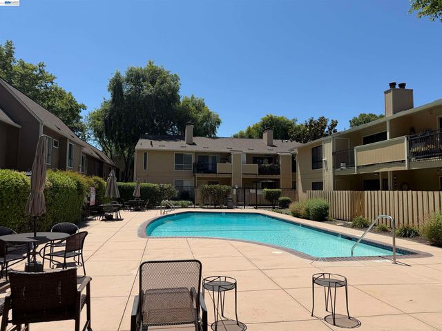 8985 Alcosta Blvd 162, San Ramon, CA 94583