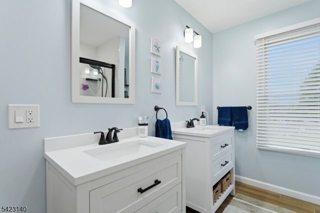 17 Fairmount Rd W, Tewksbury Twp., NJ 07830