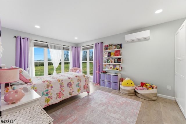 17 Fairmount Rd W, Tewksbury Twp., NJ 07830