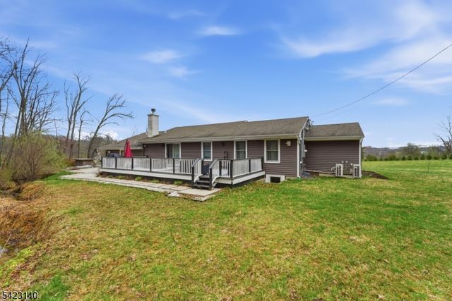 17 Fairmount Rd W, Tewksbury Twp., NJ 07830