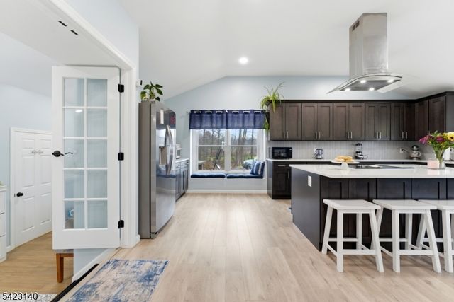 17 Fairmount Rd W, Tewksbury Twp., NJ 07830