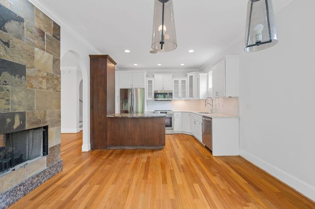 919 Forest Avenue, Chattanooga, TN 37405