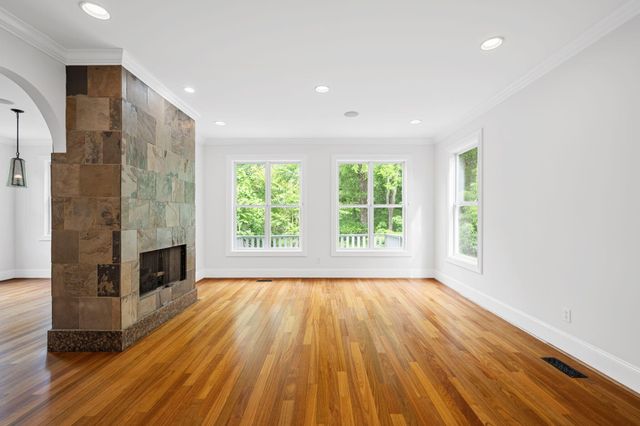 919 Forest Avenue, Chattanooga, TN 37405